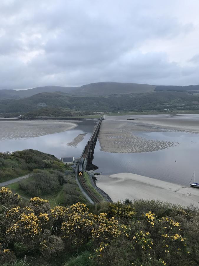 The Sandpiper 3* Barmouth