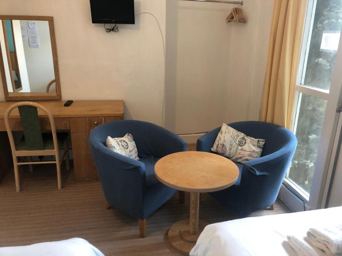 The Sandpiper 3* Barmouth