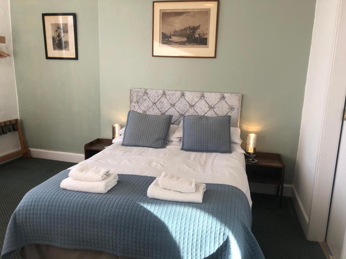 The Sandpiper 3* Barmouth
